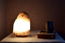 Load image into Gallery viewer, Bedroom white salt lamp 2-3 kg