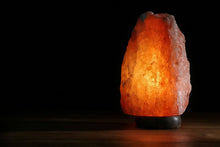 Load image into Gallery viewer, Himalayan pink salt lamp 1-2 Kg