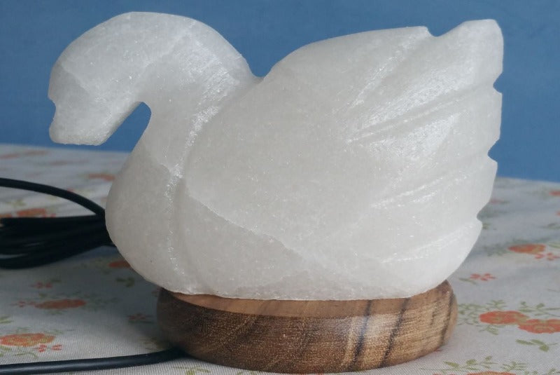 White Swan salt lamp USB