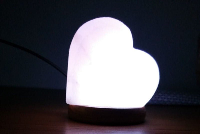 White Heart Salt Lamp USB
