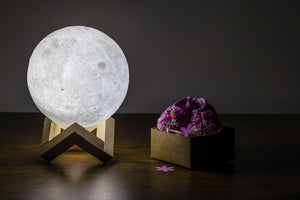 Moon Lamp size M to L