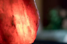 Load image into Gallery viewer, Colour changing salt lamp
